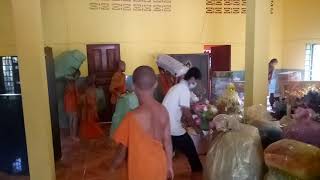 ការងារអានុស្សាវរីយ៍ Khmer Buddhist monk