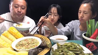 黑龍江新代表菜，尊貴的客人來了也能上，一家人肉吃多了改善一下【農村大哥寒冰】