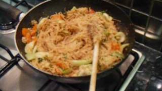 Bihun Goreng     Indonesian cooking