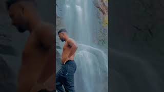 මේ විදින වෙදනා පාරවයි චෝදනා 🥺 / Kandy / Water Fall / #short #srilanka #travel #shortsvideo