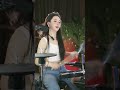 美女鼓手现场秀热情边唱边打鼓尽显舞台魅力 音乐表演 美女鼓手 活力演奏