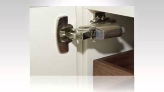 Dressoir met massief notenhouten bovenblad