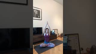 Vinyasa 1 (Level 1) - Greta Lai on 4 May [Livestream on Facebook]