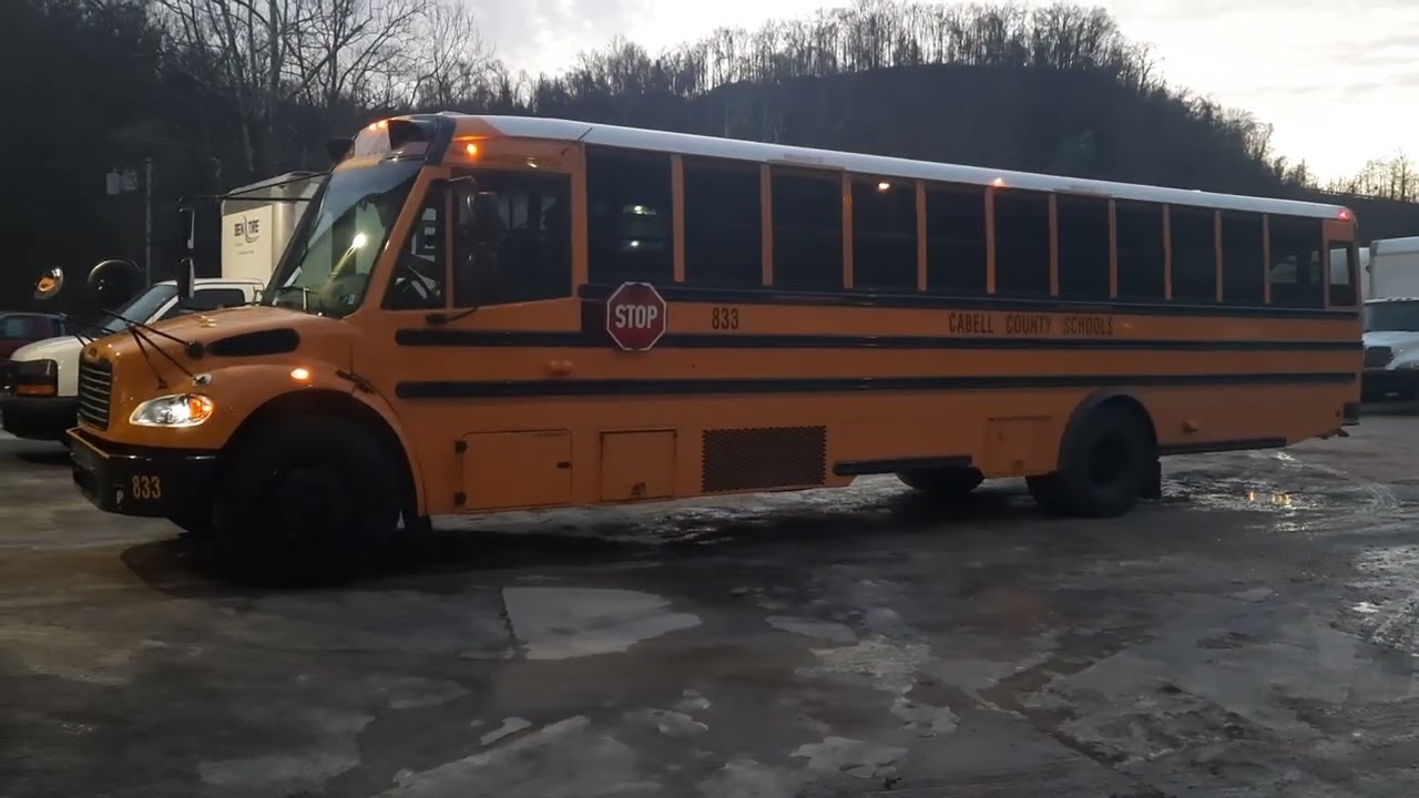 2022 Thomas C2 Pulling Up To Wash Bay Youtube