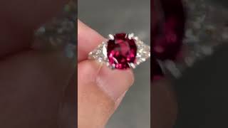 Flawless GIA Certified 3.5 Ctw Ruby Red Mahenge Spinel \u0026 G-H VVS Diamond 18K Gold Ring (3)