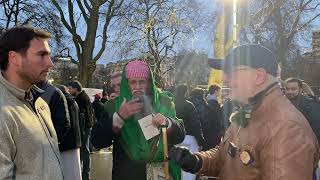 MUSLIM ARE MUCH CLOSE  TO JESUS THEN CHRISTIAN | BR PAUL WILLIAMS AND VISITOR| SPEAKERSCORNERpart 2