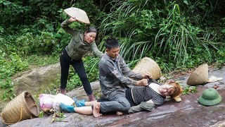 Dramatic rescue: sister attacked by bad guys in the forest, Trinh bravely rescues