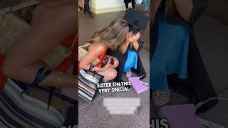 Girl surprise her sister on graduation day! ❤️