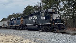 CSAO WPMI-61 with NS 5802 and CSX 6203 on 2/22/23