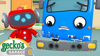 Bumper Boo Boo Battle! | Gecko's Garage | Cartoons For Kids | Toddler Fun Learning