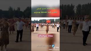 中国新疆喀什市千人跳麦西莱普舞活动/ China-Xinjiang region-Kashgar city: activity of a thousand people dancing Meshrep