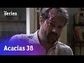 Acacias 38: Tito recibe una paliza #Acacias953 | RTVE Series