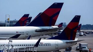 Delta Air Lines pilot locked out of cockpit for Las Vegas landing