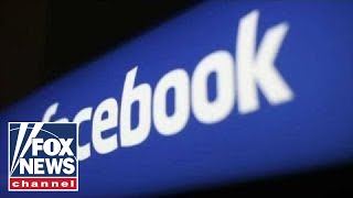 Facebook asks users to send in nude photos