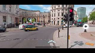 Travelling to London in VR app Wander