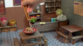 miniature！This is a bowl of beef noodles made of beef, also called \