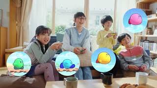 任天堂の新CM「星のカービィ Wii デラックス」が配信され、4人で楽しく同時プレイ