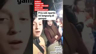 Cungkring Vlog Kena KAPLOK karena ganggu privacy dan merekam tanpa ijin. BOCAH PRO Minimal di GAMPAR