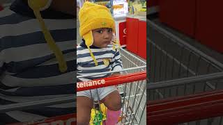 ഗമയിലുള്ള ആ ഇരിപ്പു കണ്ടോ 🫣🫣🎉🎊🥰 #kidsfunnyclips #tamilsongs #trending#shorts #shortsviral#cute baby