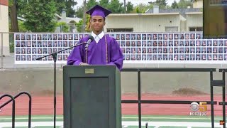 Ahmed Muhammad  Becomes First African American Valedictorian at Oakland Tech