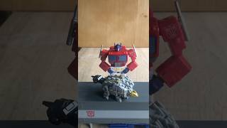 Reviewing Transformers Legacy Core class Scarr!