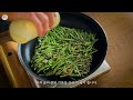 freshness. it s anhydrous clam water parsley pancake that can be made without water