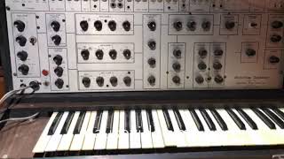 EML 101 ElectroComp demo - vintage 1970s synthesizer