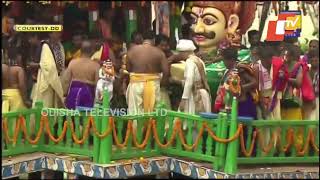 Rath Yatra 2022 : Chhera Panhara ritual being performed Gajapati Maharaja