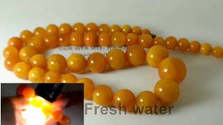 54 gram.  Antique Baltic Amber necklace with original box