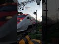 【普悠瑪】282次 自立新村平交道通過✅ 普悠瑪自強號 temu2000 puyuma 平交道 train railway