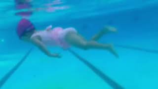 Coco can swim on her own freely in the pool @3y7m age without taking swimming classes