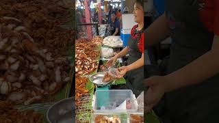 #เฮียกรหมูทอดพระราม5 Fried Pork #ครัวคุณต๋อย #เซ็นทรัลพระราม2 #streetfood #foodlover #จารย์แซ่บ