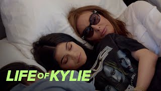 Caitlyn Tries to Cheer Up Kylie Jenner After Her Breakup | Life of Kylie | E!
