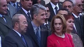 Presidenti Alfred Moisiu merr detyrën, ceremonia në Pallatin e Brigadave - (24 Korrik 2002)