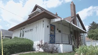 Police: Rockford woman arrested after throwing coffee at man protesting abortion clinic