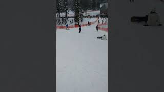 🇨🇦 OMG 我第一次滑雪初體驗My first time snowboard 2022.12.11