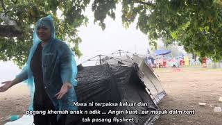 CAMPING DALAM HUJAN RIBUT DI PANTAI MORIB..