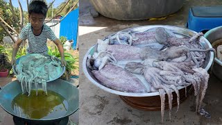 Amazing cooking skills: Yummy Octopus cooking with country style - Delicious Chab chhay soup cooking