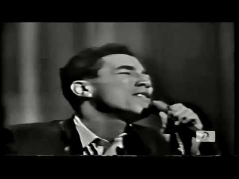 Smokey Robinson And The Miracles Live Footage Ooh Baby Baby - YouTube