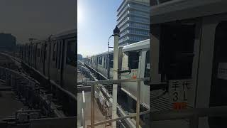 折り返し新橋行きの入線　豊洲駅　#ゆりかもめ