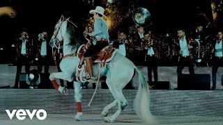Banda Carnaval - El Becerro No Ha Mamado Y El Borrego Cachetón (En Vivo)