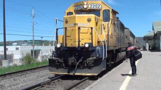 [HD] ON 2202 at the North Bay Station (15May2011)