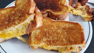 5-Minute Cheesy Grill Cheese: Quick \u0026 Delicious Breakfast Hack!