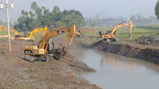 দেখুন ভেকু দিয়ে কিভাবে নদী খননের কাজ করা হচ্ছে। দেখলে অবাক হবেন।