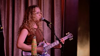 Emily James - Somebody That You Can't Have (Live at The Hotel Cafe)