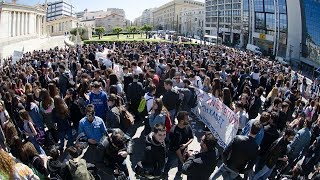 ΚΙΝΗΤΟΠΟΙΗΣΗ ΜΑΘΗΤΩΝ ΣΤΗΝ ΑΘΗΝΑ ΕΝΑΝΤΙΑ ΣΤΟ ΝΕΟ ΛΥΚΕΙΟ