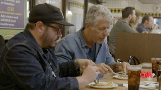 Sean Brock And Anthony Bourdain Eat At The Waffle House