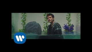 Alec Benjamin - Mind Is A Prison [Official Music Video]