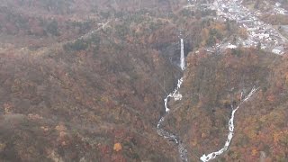 紅葉色づく中禅寺湖畔 見ごろ迎えた奥日光