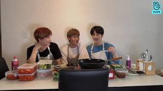 [ENG/INDO SUB] 🌕🐶🐆 050420 TAEIL JUNGWOO MARK VLIVE ll MASTER MOON CHEF🍜